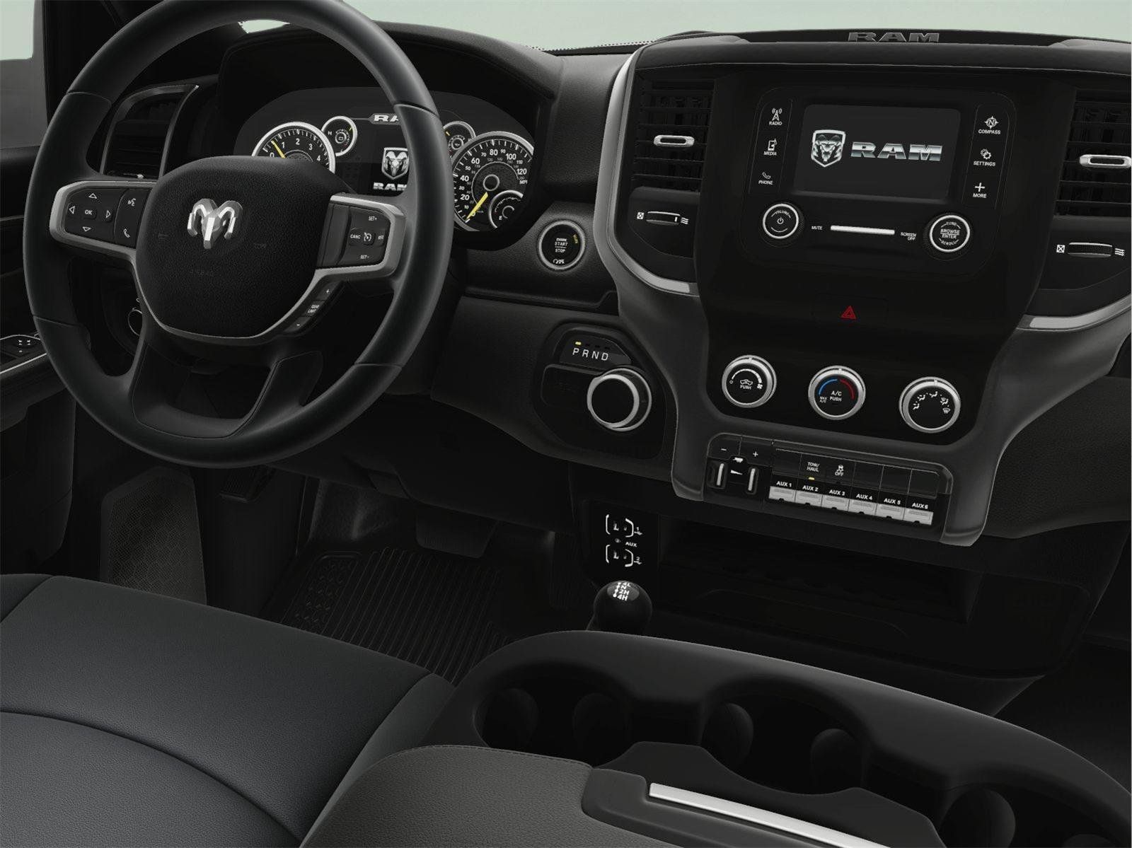 New 2024 RAM 3500 Tradesman AWD/4WD image 18