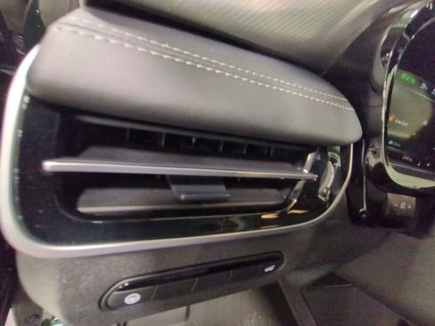 New 2026 INFINITI QX60 Luxe w/ Cargo Package image 12