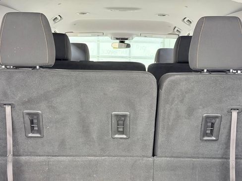 Used 2019 Chevrolet Traverse LS FWD image 30
