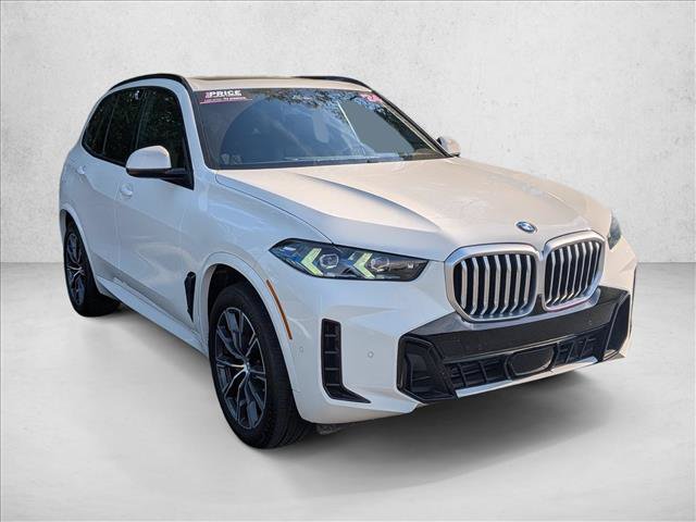 Certified 2024 BMW X5 xDrive40i w/ M Sport Package AWD/4WD image 3