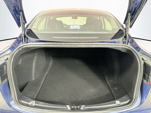 Used 2018 Tesla Model 3 Long Range RWD image 30