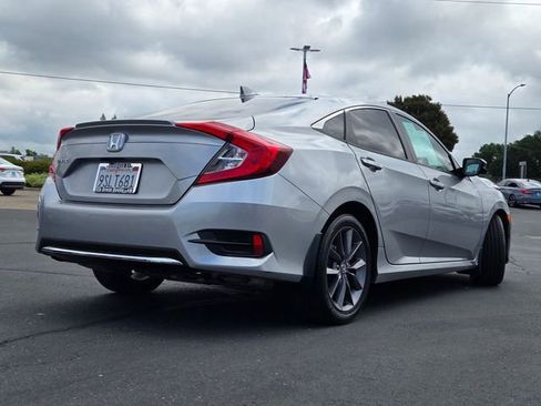 Used 2020 Honda Civic EX image 4