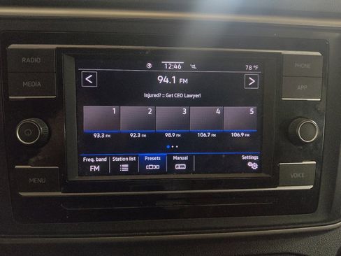 Used 2021 Volkswagen Atlas S FWD image 25