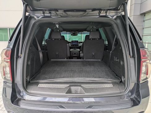 Used 2023 Chevrolet Tahoe RST w/ Luxury Package RWD image 13