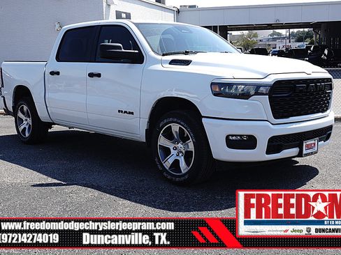 New 2026 RAM 1500 Express RWD image 7