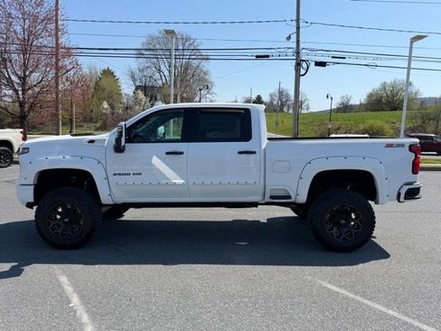 New 2026 Chevrolet Silverado 2500 LTZ w/ LTZ Plus Package AWD/4WD image 14