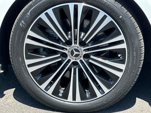 Certified 2023 Mercedes-Benz CLA 250 w/ Premium Package image 31