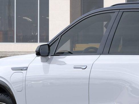 New 2026 Cadillac Vistiq Sport image 12