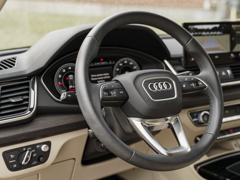 Certified 2024 Audi Q5 2.0T Prestige w/ Prestige Package AWD/4WD image 10