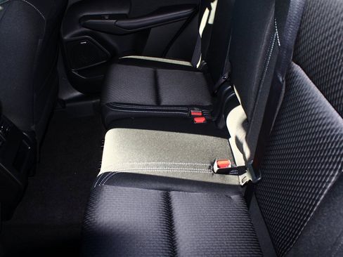 New 2026 Mitsubishi Outlander ES image 11