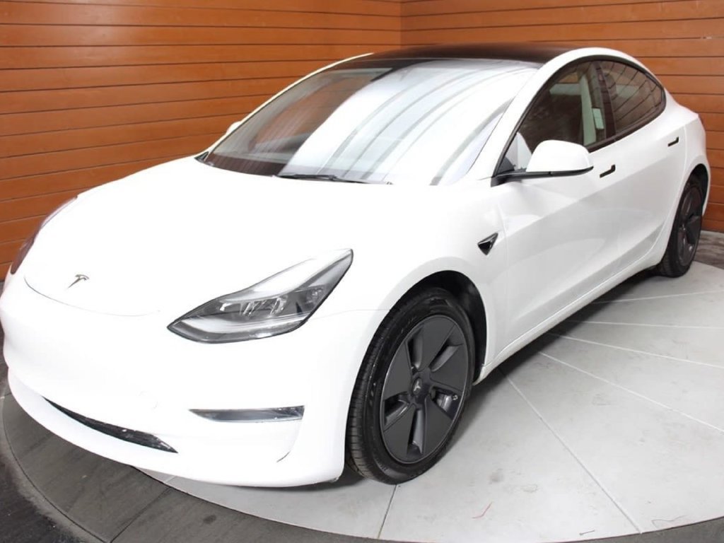 Used 2023 Tesla Model 3 Long Range AWD/4WD image 3