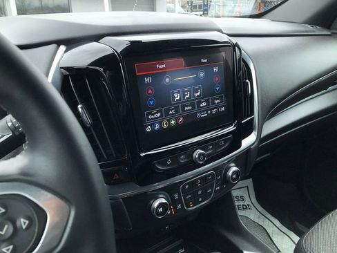 Used 2023 Chevrolet Traverse LT w/ LPO, Floor Liner Package AWD/4WD image 31