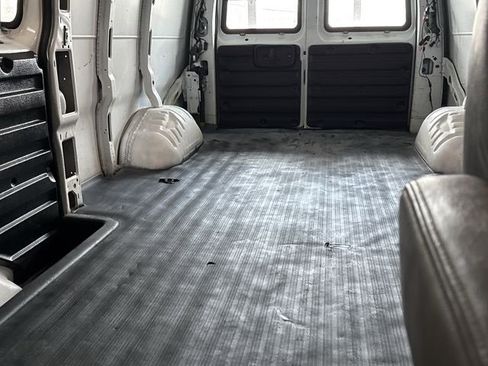 Used 2022 GMC Savana 2500 Work Van w/ Driver Convenience Package image 34