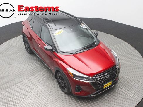 Used 2023 Nissan Kicks SR w/ SR Premium Package image 4