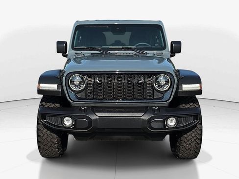 Used 2025 Jeep Wrangler Unlimited Sport AWD/4WD image 11