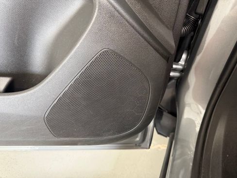 Used 2025 Buick Envista Sport Touring FWD image 16