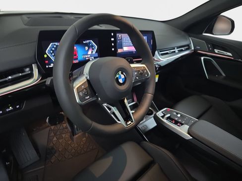 New 2026 BMW X2 xDrive28i AWD/4WD image 16