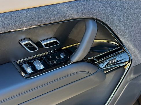 New 2026 Land Rover Range Rover Sport Dynamic SE image 23