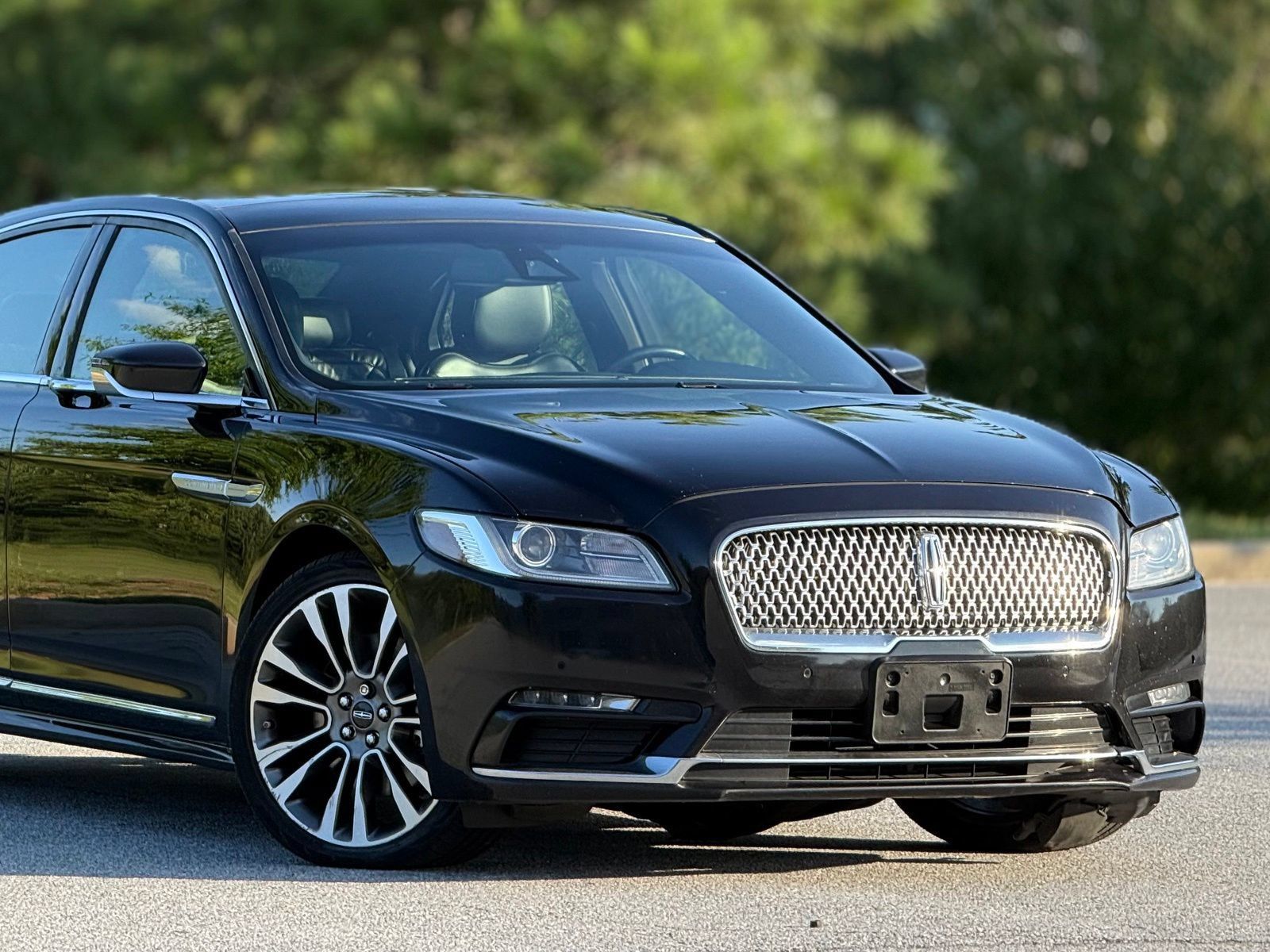 Used 2020 Lincoln Continental AWD w/ Premium Package image 47