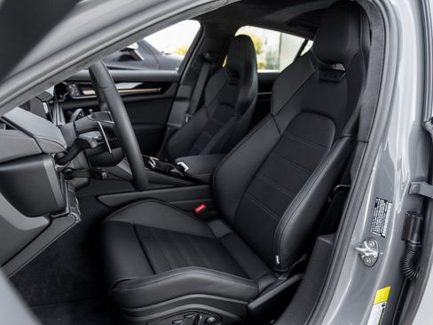 Certified 2026 Porsche Panamera GTS AWD/4WD image 5