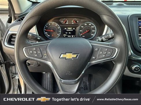 Used 2020 Chevrolet Equinox LS image 14