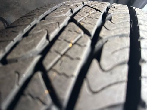 Used 2018 Toyota RAV4 XLE image 33