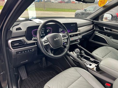 Used 2024 Kia Telluride EX X-Line image 17