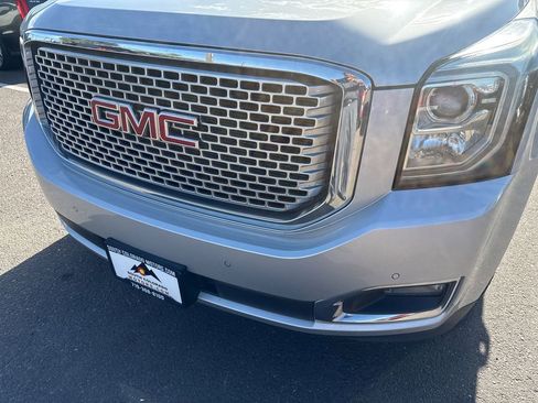 Used 2016 GMC Yukon Denali w/ Open Road Package AWD/4WD image 9