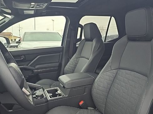 Certified 2025 Toyota 4Runner TRD Sport image 5