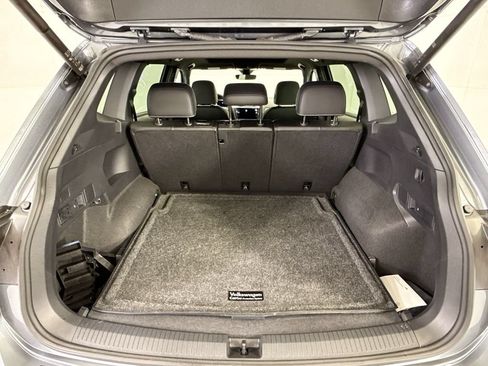 Certified 2024 Volkswagen Tiguan SE R-Line AWD/4WD image 26