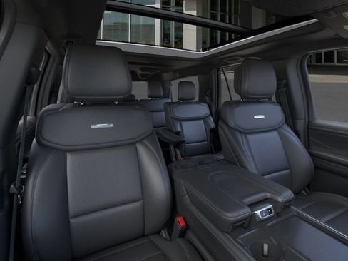 New 2026 Ford Expedition Max Platinum w/ Stealth Appearance Package AWD/4WD image 10