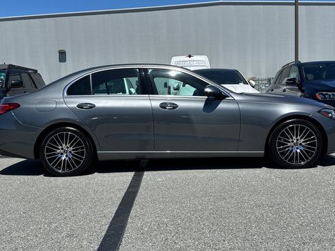 Used 2025 Mercedes-Benz C 300 4MATIC Sedan image 7