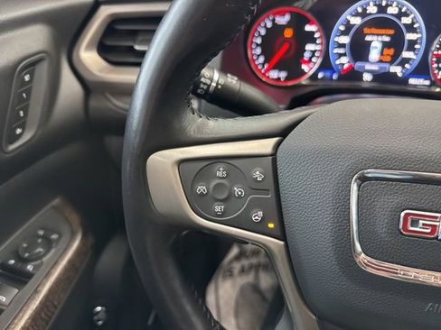 Used 2021 GMC Acadia Denali FWD image 33