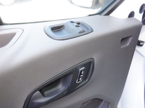 Used 2023 Ford Transit 250 Medium Roof RWD image 17