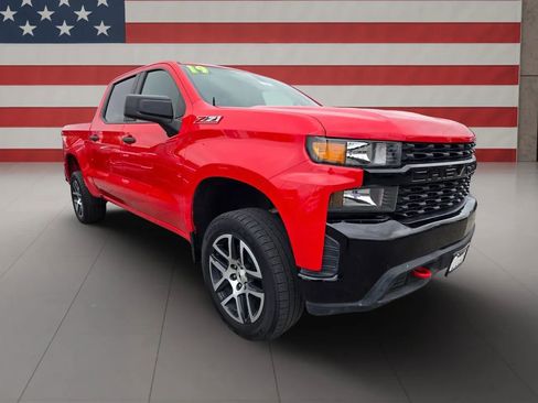Used 2019 Chevrolet Silverado 1500 Custom Trail Boss w/ Custom Convenience Package AWD/4WD image 1