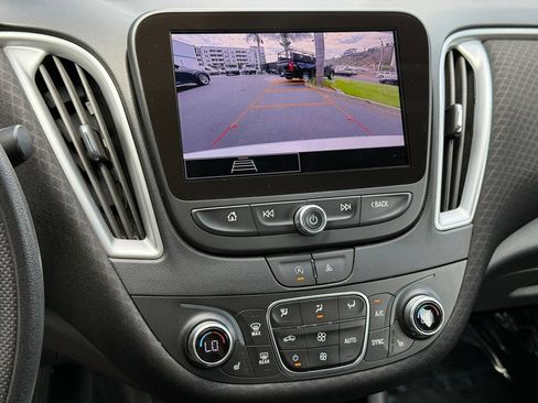 Used 2024 Chevrolet Malibu LT FWD image 29