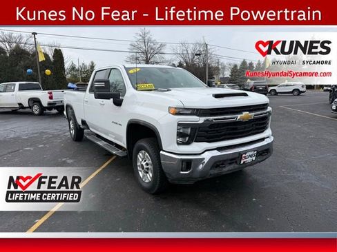 Used 2025 Chevrolet Silverado 2500 LT w/ Convenience Package AWD/4WD image 1