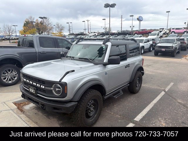 Used 2023 Ford Bronco Black Diamond AWD/4WD image 1