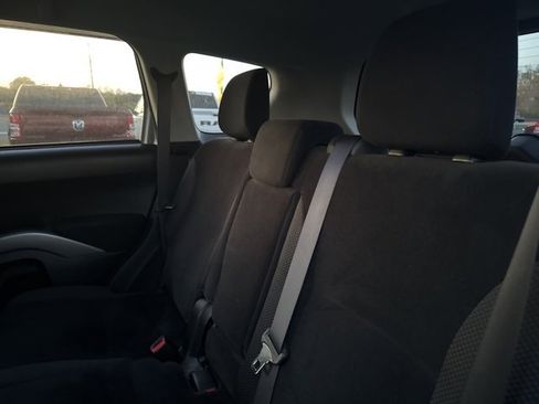 Used 2012 Mitsubishi Outlander ES image 14