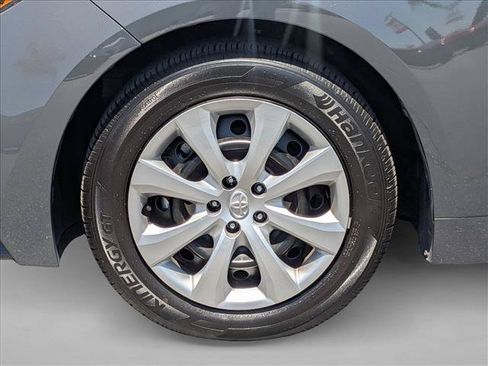 Certified 2025 Toyota Corolla LE FWD image 22