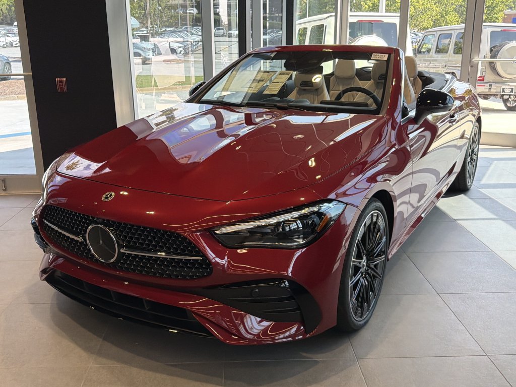 New 2027 Mercedes-Benz CLE 450 4MATIC Cabriolet image 4