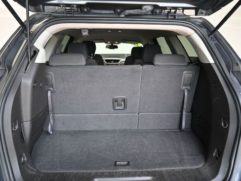 Used 2014 Chevrolet Traverse LT AWD/4WD image 17