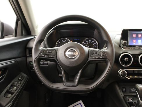 Used 2025 Nissan Sentra S FWD image 19