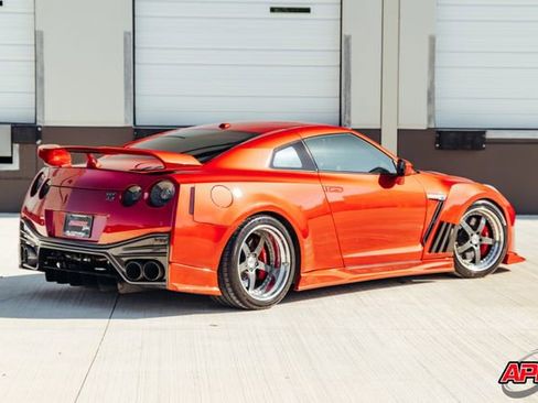 Used 2009 Nissan GT-R Premium AWD/4WD image 65