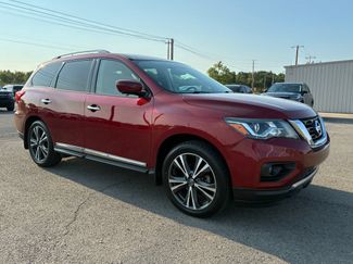 Used 2018 Nissan Pathfinder Platinum AWD/4WD video 1