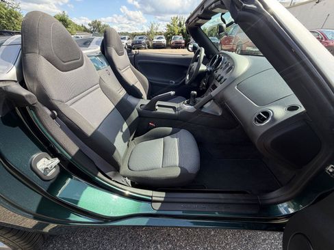 Used 2006 Pontiac Solstice Convertible w/ Power Package RWD image 15