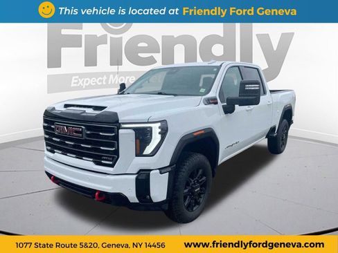 Used 2025 GMC Sierra 2500 AT4 AWD/4WD image 1