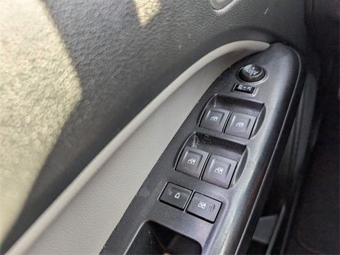 Used 2022 Chevrolet Colorado W/T w/ Custom Special Edition image 30