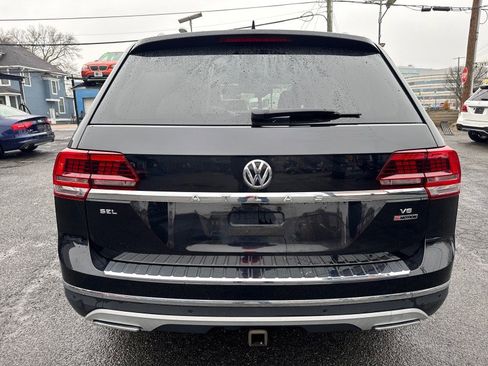 Used 2018 Volkswagen Atlas SEL Premium image 9