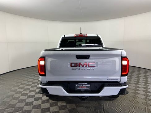 Used 2025 GMC Canyon Elevation w/ Convenience Package image 9